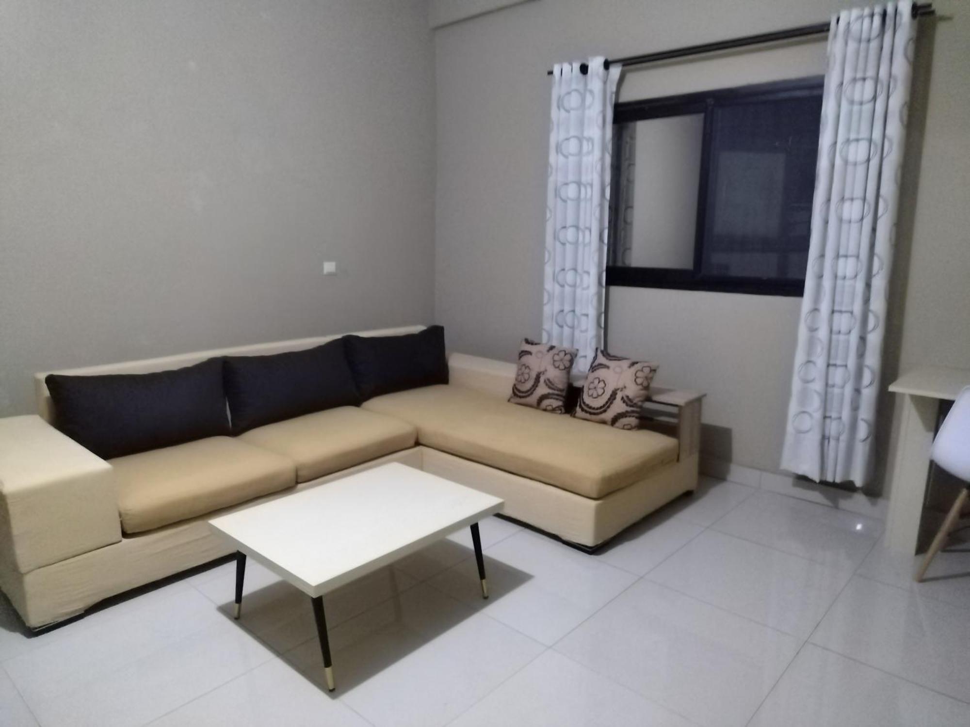Milestone City Appartements - Avec Restaurant - Sans Coupure D'Electricite - Vues Imprenables Антананаріву Екстер'єр фото